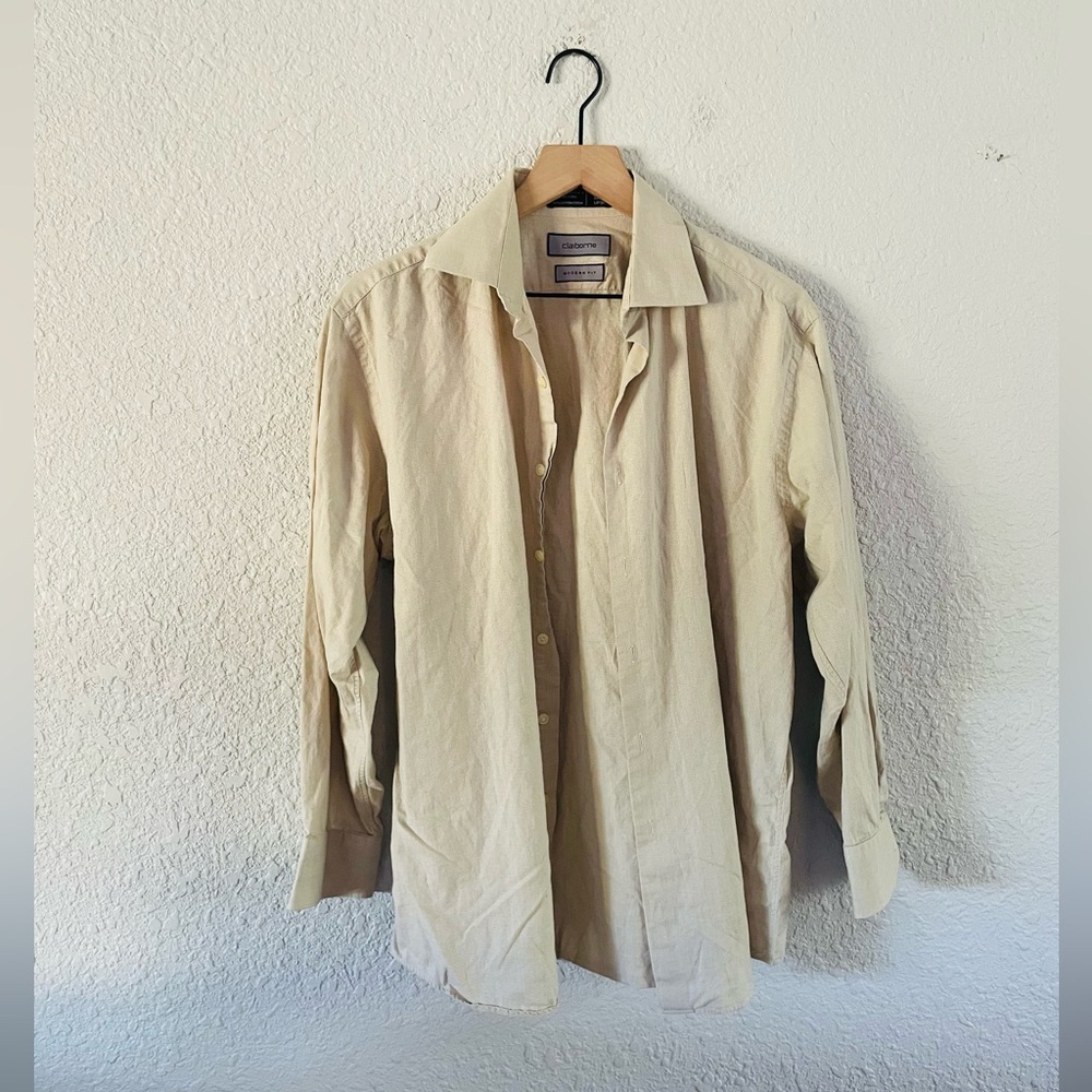 Liz Claiborne Neutral Long Sleeve Button Up Top
